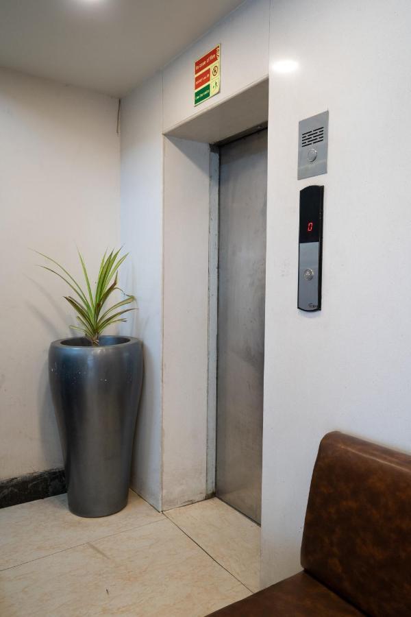 Hotel Kyra Airport Ahmedabad Exterior photo